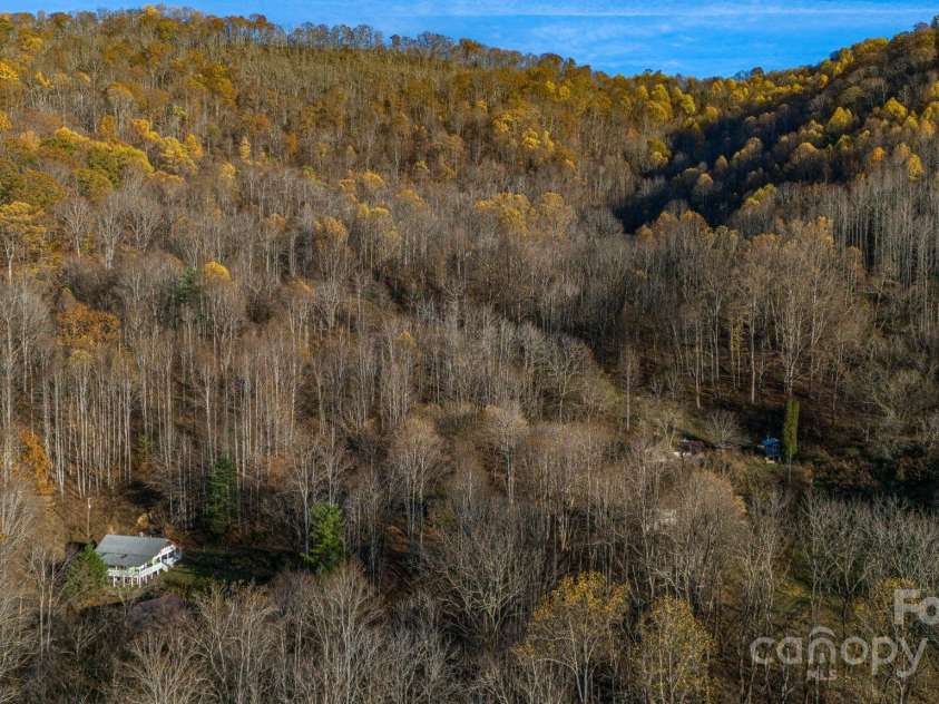 340 Wendy Avenue, Marshall, NC 28753.  MLS# CAR4210108, YatesRealty ID 7191. 