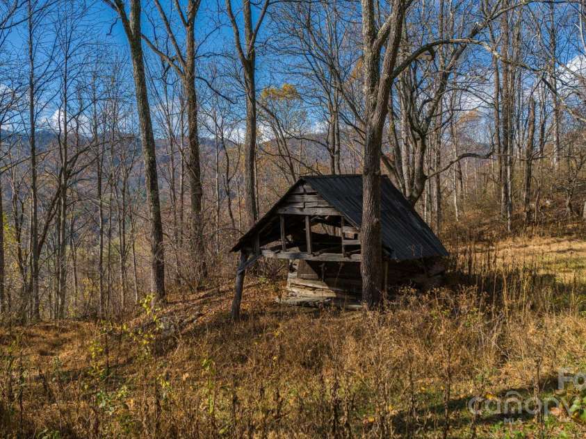 340 Wendy Avenue, Marshall, NC 28753.  MLS# CAR4210108, YatesRealty ID 7191. 