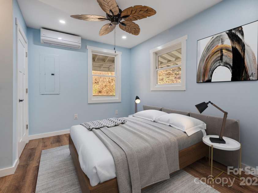 340 Wendy Avenue, Marshall, NC 28753.  MLS# CAR4210108, YatesRealty ID 7191. VIRTUALLY STAGED - 2nd bedroom on main level off of living area/kitchen