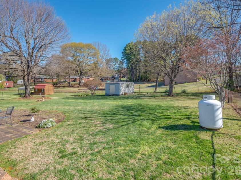 148 Westhaven Street, Forest City, NC 28043.  MLS# CAR4358705, YatesRealty ID 7192. 