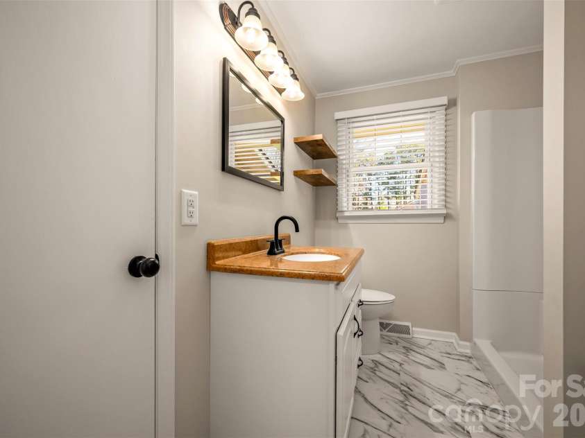 148 Westhaven Street, Forest City, NC 28043.  MLS# CAR4358705, YatesRealty ID 7192. 