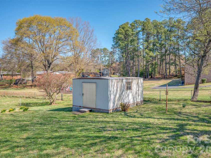 148 Westhaven Street, Forest City, NC 28043.  MLS# CAR4358705, YatesRealty ID 7192. 