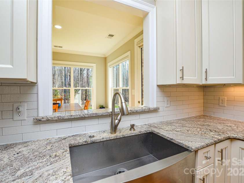 8212 Bennett Lane, Sherrills Ford, NC 28673.  MLS# CAR4239561, YatesRealty ID 7192. Pass Through in Kitchen