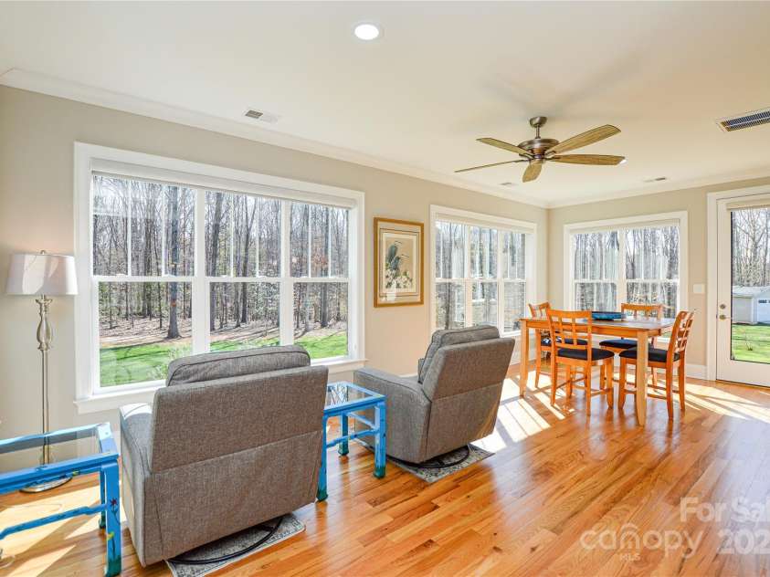 8212 Bennett Lane, Sherrills Ford, NC 28673.  MLS# CAR4239561, YatesRealty ID 7192. Sunroom