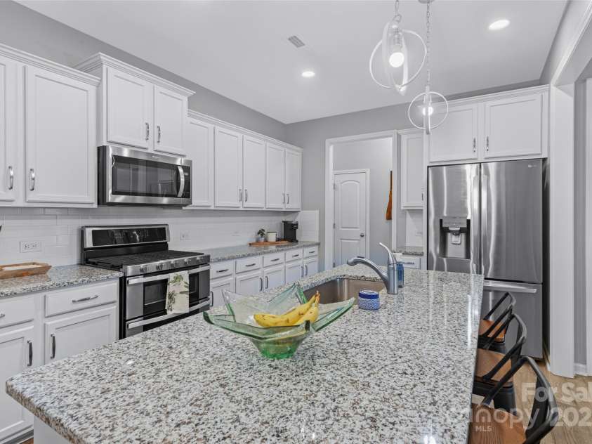 6563 Kinder Lane, Lancaster, SC 29720.  MLS# CAR4243037, YatesRealty ID 7193. 