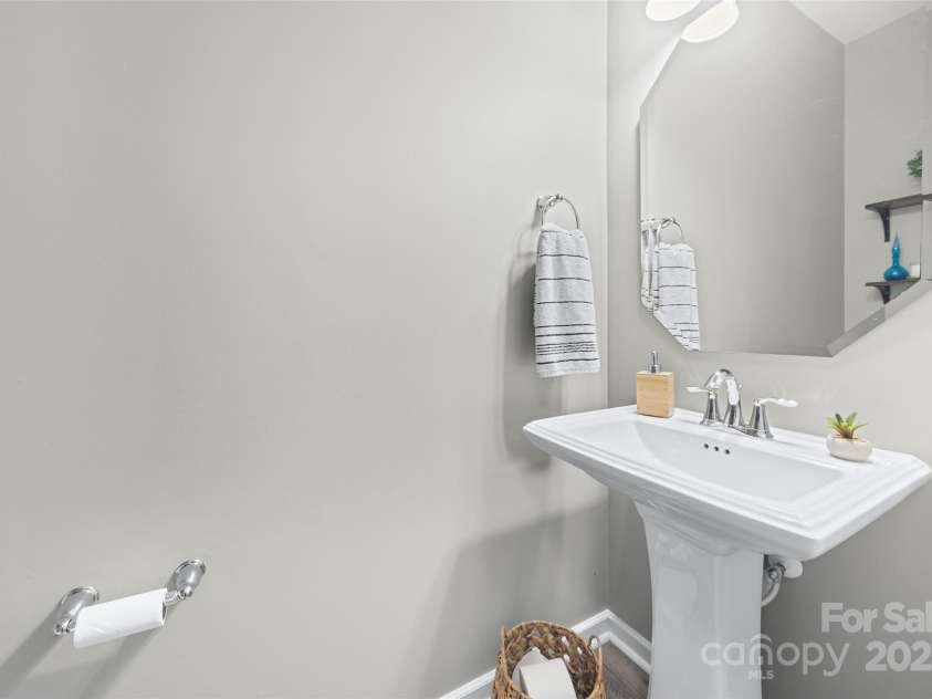 6563 Kinder Lane, Lancaster, SC 29720.  MLS# CAR4243037, YatesRealty ID 7193. 