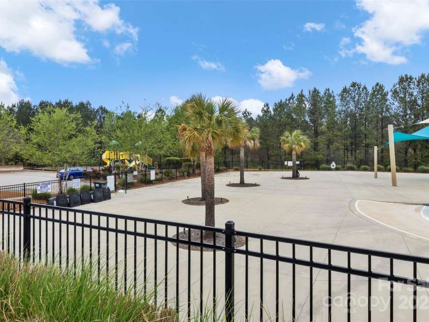 6563 Kinder Lane, Lancaster, SC 29720.  MLS# CAR4243037, YatesRealty ID 7193. 