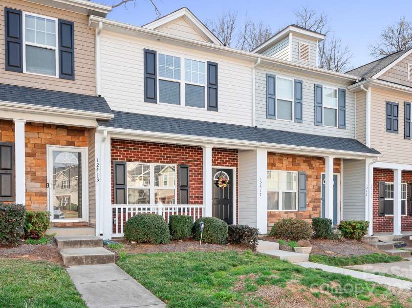 12417 Mcgrath Drive, Charlotte, NC 28269.  MLS# CAR4234181, YatesRealty ID 7194. 