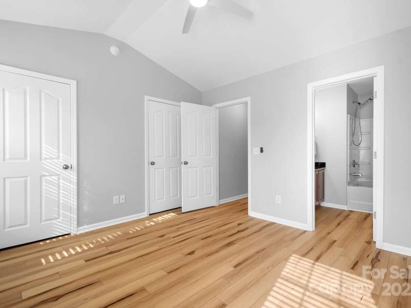 12417 Mcgrath Drive, Charlotte, NC 28269.  MLS# CAR4234181, YatesRealty ID 7194. 