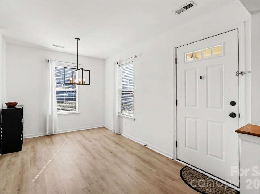 3653 Melrose Cottage Drive, Matthews, NC 28105.  MLS# CAR4350257, YatesRealty ID 7194. 
