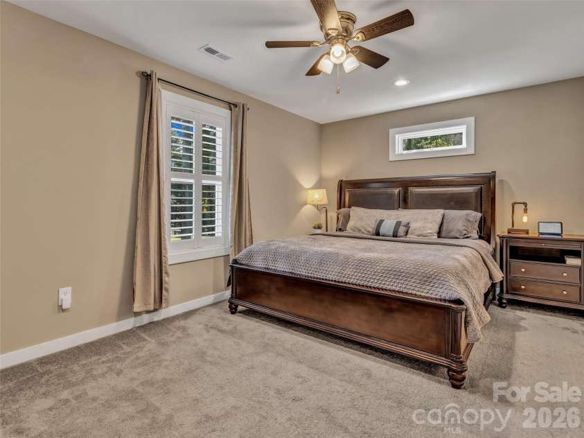 212 Walt Drive, Hendersonville, NC 28792.  MLS# CAR4299094, YatesRealty ID 7196. 