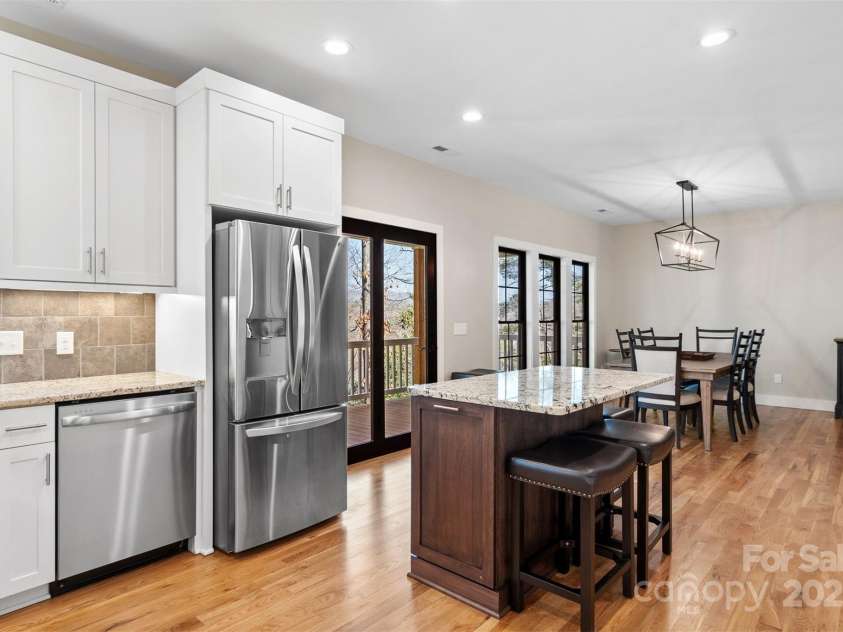 309 Sassafras Court, Lenoir, NC 28645.  MLS# CAR4185279, YatesRealty ID 7196. 