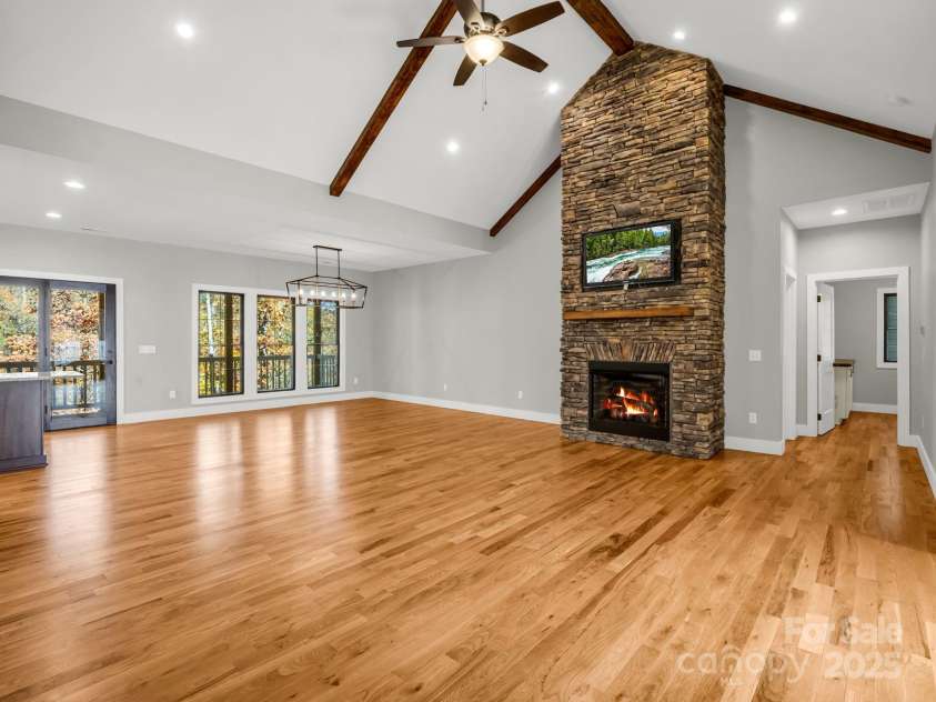 309 Sassafras Court, Lenoir, NC 28645.  MLS# CAR4316809, YatesRealty ID 7196. 