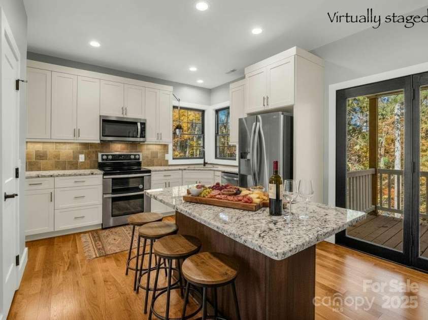 309 Sassafras Court, Lenoir, NC 28645.  MLS# CAR4316809, YatesRealty ID 7196. 