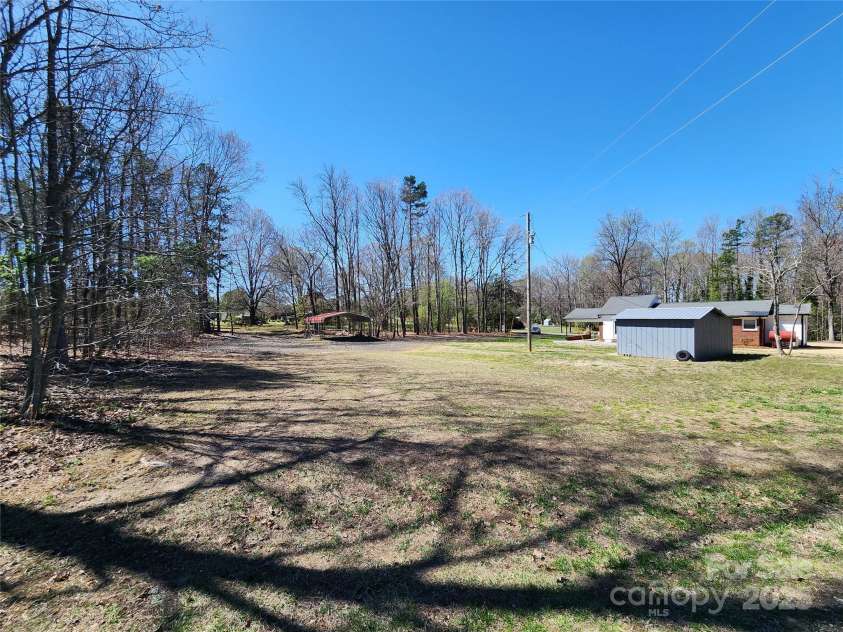 1730 Martin Road, Kings Mountain, NC 28086.  MLS# CAR4237784, YatesRealty ID 7198. 