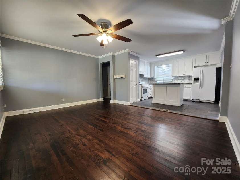 1730 Martin Road, Kings Mountain, NC 28086.  MLS# CAR4237784, YatesRealty ID 7198. 