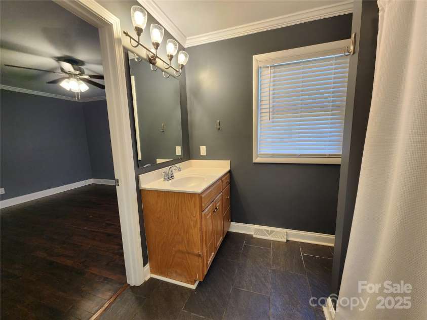 1730 Martin Road, Kings Mountain, NC 28086.  MLS# CAR4237784, YatesRealty ID 7198. 