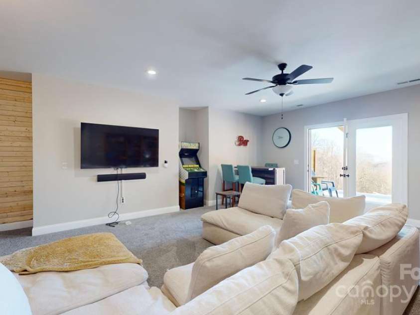 1105 Falls View Drive, Bryson City, NC 28713.  MLS# CAR4295433, YatesRealty ID 72. 