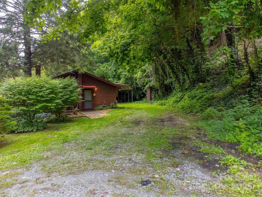 34 Kadie Lane, Topton, NC 28781.  MLS# CAR4296468, YatesRealty ID 72. 