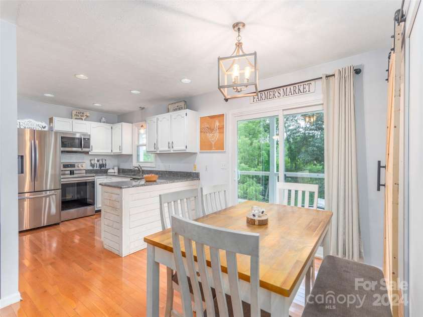 578 Hilltop Farm Road, Canton, NC 28716.  MLS# CAR4171988, YatesRealty ID 720. 