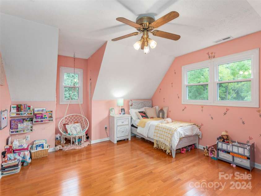 578 Hilltop Farm Road, Canton, NC 28716.  MLS# CAR4171988, YatesRealty ID 720. 