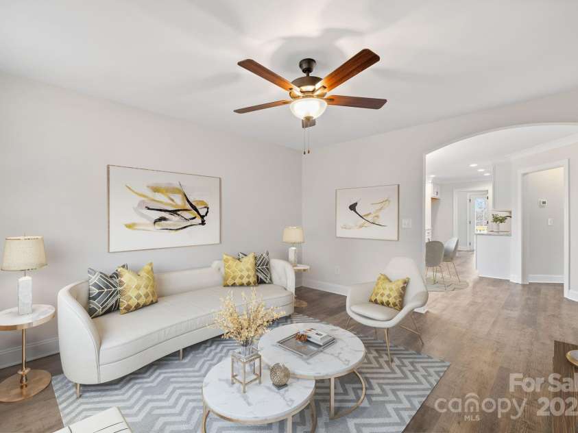 1007 Wentworth Street, Reidsville, NC 27320.  MLS# CAR4233133, YatesRealty ID 7200. 