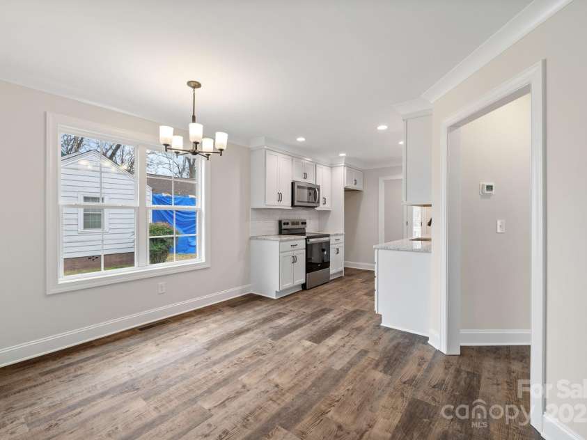 1007 Wentworth Street, Reidsville, NC 27320.  MLS# CAR4233133, YatesRealty ID 7200. 