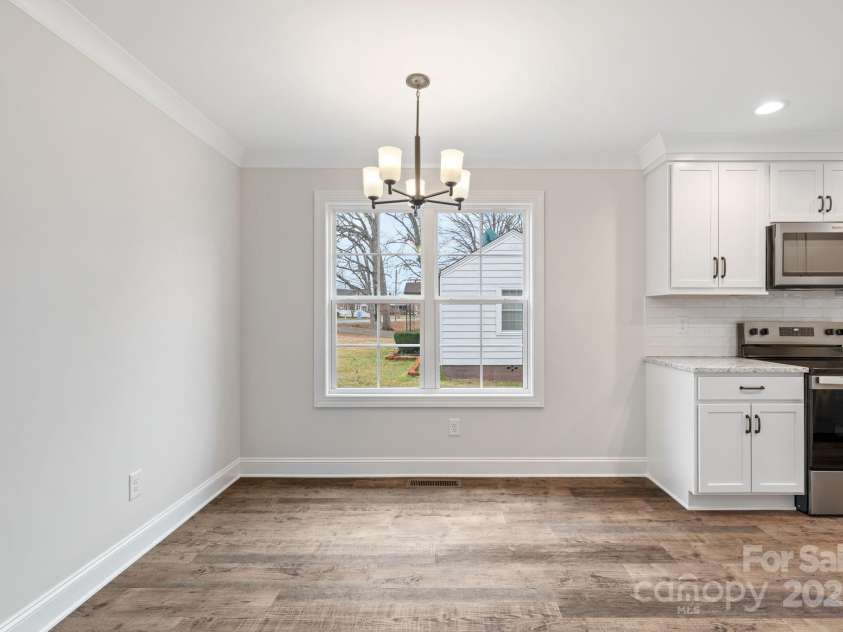 1007 Wentworth Street, Reidsville, NC 27320.  MLS# CAR4233133, YatesRealty ID 7200. 