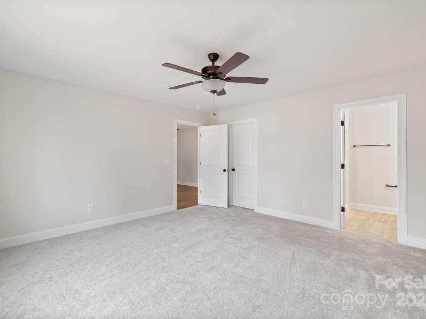 1007 Wentworth Street, Reidsville, NC 27320.  MLS# CAR4233133, YatesRealty ID 7200. 