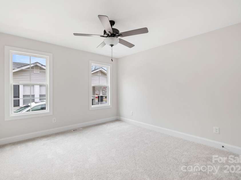 1007 Wentworth Street, Reidsville, NC 27320.  MLS# CAR4233133, YatesRealty ID 7200. 