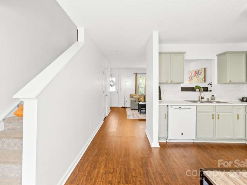 2115 Sonoma Valley Drive, Charlotte, NC 28214.  MLS# CAR4247559, YatesRealty ID 7201. 