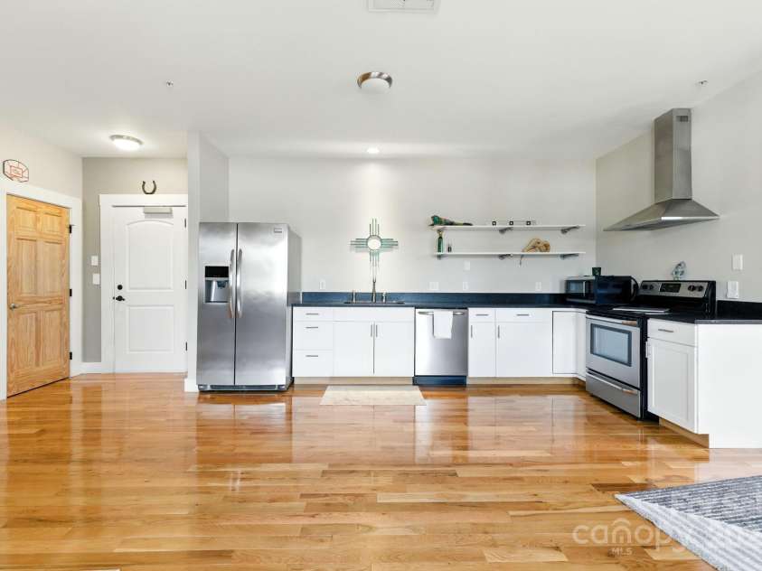 23 Broad Street, Brevard, NC 28712.  MLS# CAR4296466, YatesRealty ID 7202. 