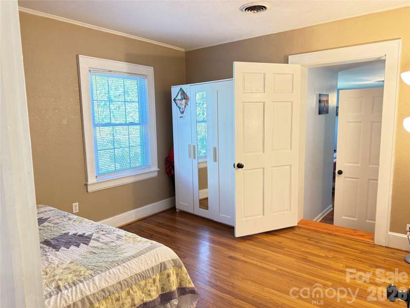 316 Sharon Avenue, Lenoir, NC 28645.  MLS# CAR4361436, YatesRealty ID 7202. Bedroom