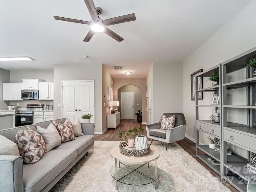 129 Woodbridge Circle, Mount Holly, NC 28120.  MLS# CAR4220719, YatesRealty ID 7203. 