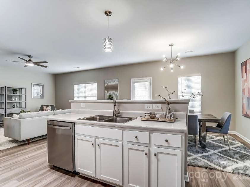 129 Woodbridge Circle, Mount Holly, NC 28120.  MLS# CAR4220719, YatesRealty ID 7203. 