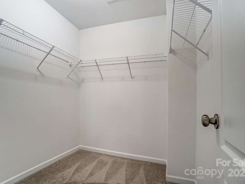 129 Woodbridge Circle, Mount Holly, NC 28120.  MLS# CAR4220719, YatesRealty ID 7203. 