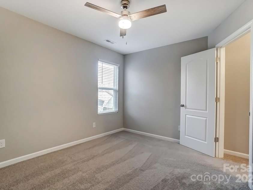 129 Woodbridge Circle, Mount Holly, NC 28120.  MLS# CAR4220719, YatesRealty ID 7203. 