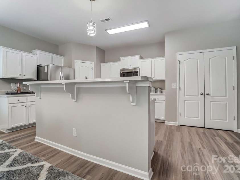 129 Woodbridge Circle, Mount Holly, NC 28120.  MLS# CAR4220719, YatesRealty ID 7203. 