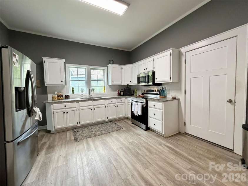 344 Long Street, Rock Hill, SC 29730.  MLS# CAR4361697, YatesRealty ID 7204. 