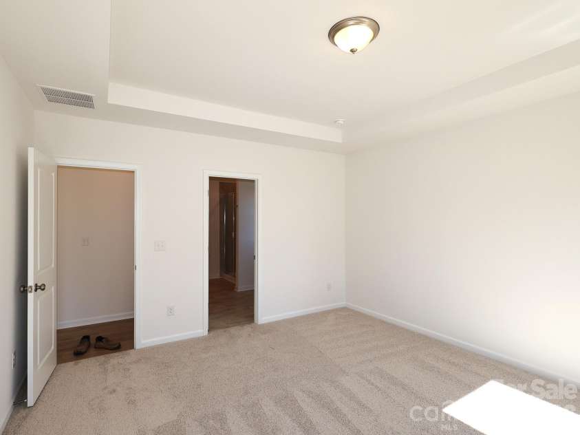 2007 Uplands Road, Sherrills Ford, NC 28673.  MLS# CAR4363311, YatesRealty ID 7206. Owner's suite