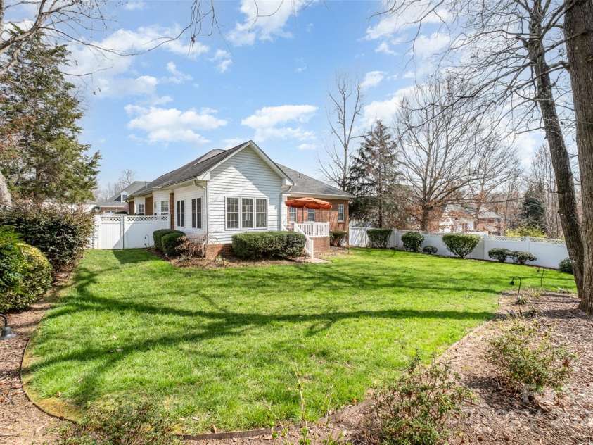 2713 Firethorn Court, Gastonia, NC 28056.  MLS# CAR4232566, YatesRealty ID 7206. 