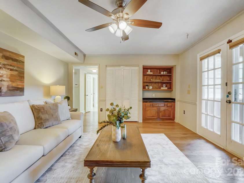 2221 Hamilton Mill Road, Charlotte, NC 28270.  MLS# CAR4245351, YatesRealty ID 7207. 