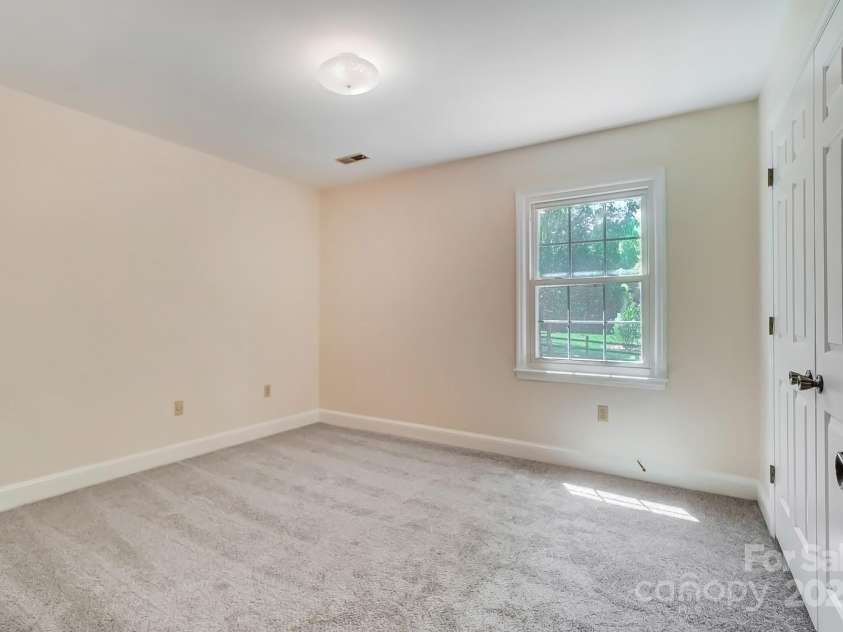 2221 Hamilton Mill Road, Charlotte, NC 28270.  MLS# CAR4245351, YatesRealty ID 7207. 
