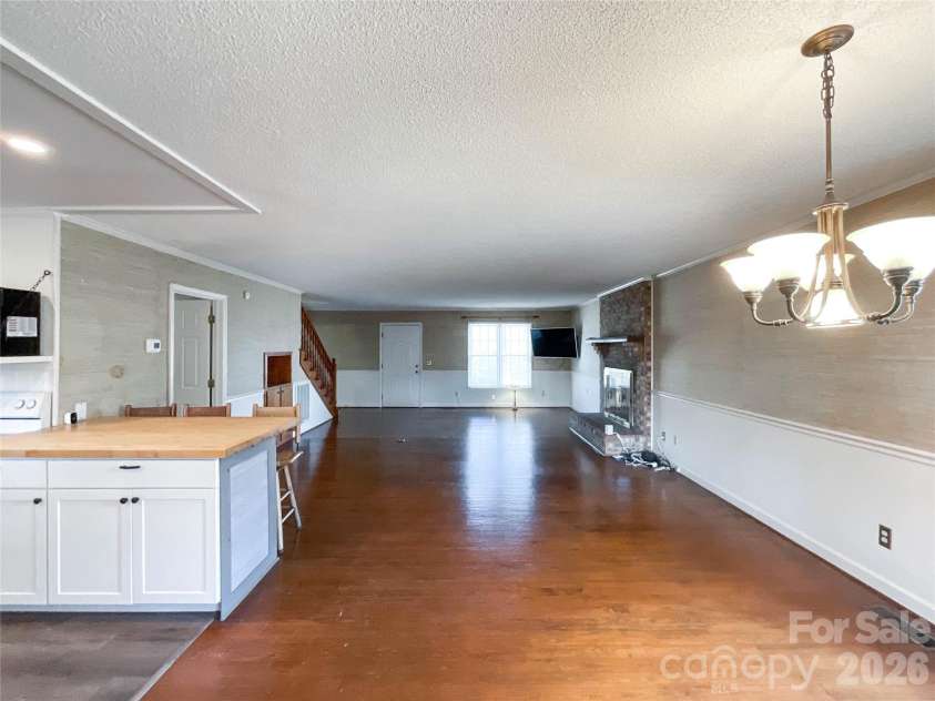 819 Triple Creek Road, Mount Croghan, SC 29727.  MLS# CAR4361115, YatesRealty ID 7208. 
