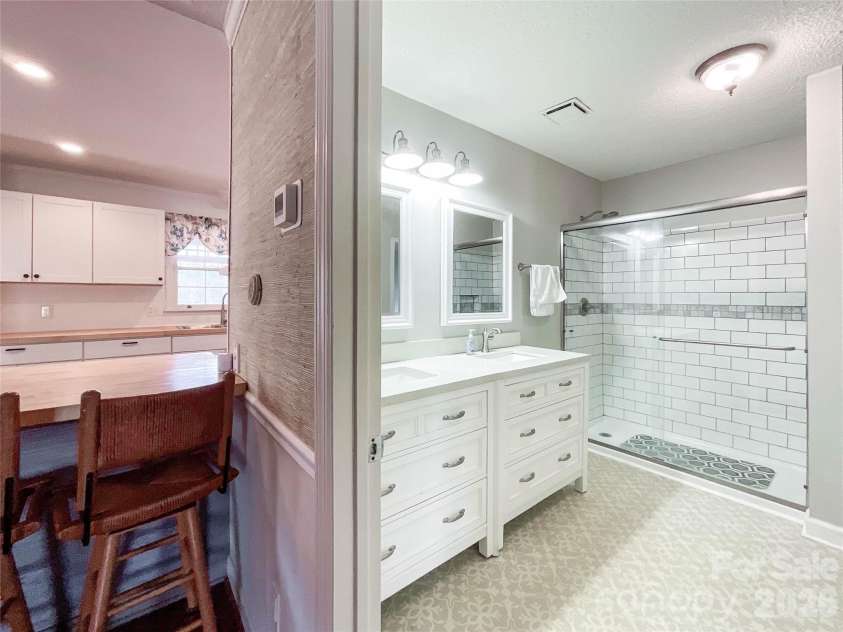 819 Triple Creek Road, Mount Croghan, SC 29727.  MLS# CAR4361115, YatesRealty ID 7208. 