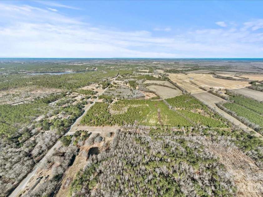 2443 Highway 52 Highway, Cheraw, SC 29520.  MLS# CAR4346132, YatesRealty ID 7212. 