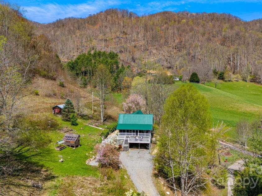 85 Woody Farm Road, Hot Springs, NC 28743.  MLS# CAR4248089, YatesRealty ID 7213. 