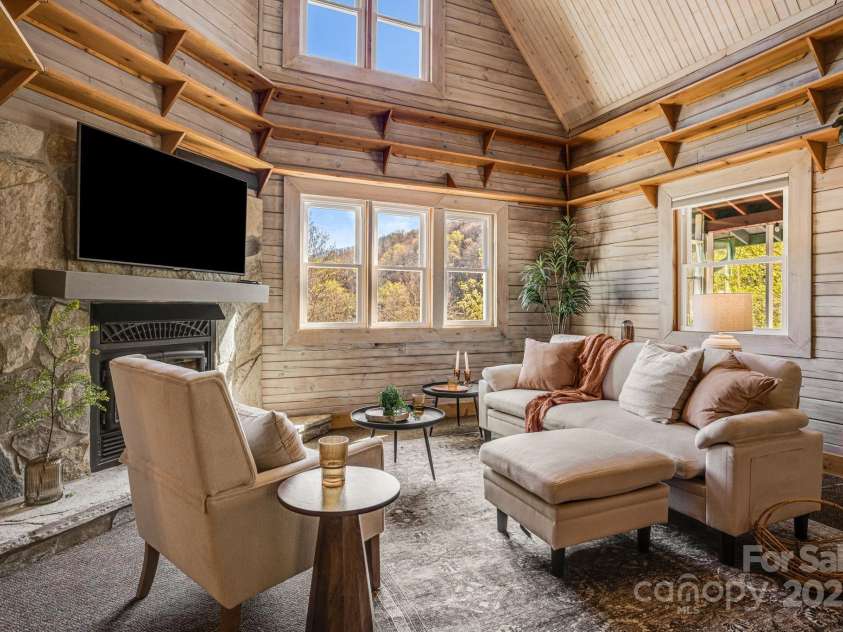 85 Woody Farm Road, Hot Springs, NC 28743.  MLS# CAR4248089, YatesRealty ID 7213. 