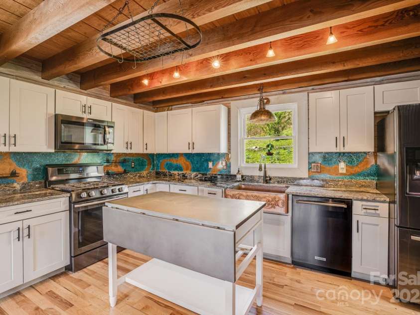 85 Woody Farm Road, Hot Springs, NC 28743.  MLS# CAR4248089, YatesRealty ID 7213. 