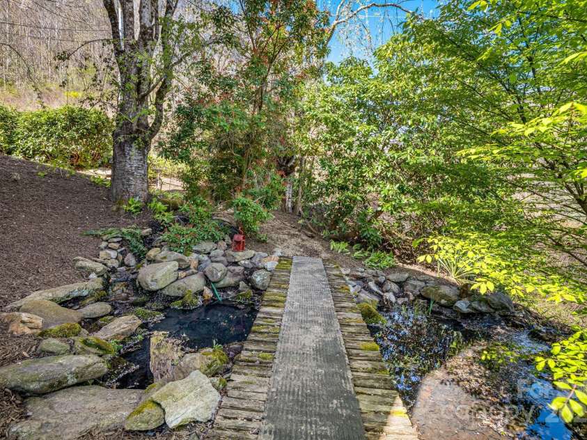 85 Woody Farm Road, Hot Springs, NC 28743.  MLS# CAR4248089, YatesRealty ID 7213. 